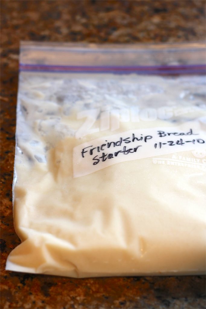 Amish Friendship Bread Starter Recipe | www.friendshipbreadkitchen.com