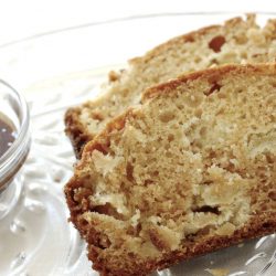 Apple Caramel Amish Friendship Bread | friendshipbreadkitchen.com