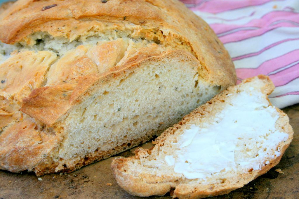 Rustic Potato Amish Friendship Bread | friendshipbreadkitchen.com