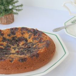 Amish Friendship Bread Cranberry Upside Down Cake | friendshipbreadkitchen.com