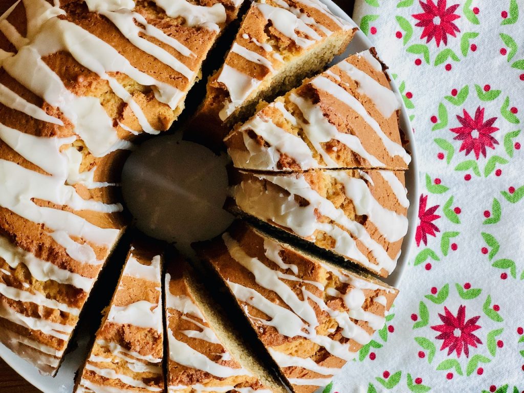 Eggnog Amish Friendship Bread Cake