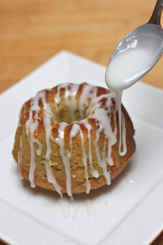 Rosemary Lemon Olive Oil Amish Friendship Bread | friendshipbreadkitchen.com