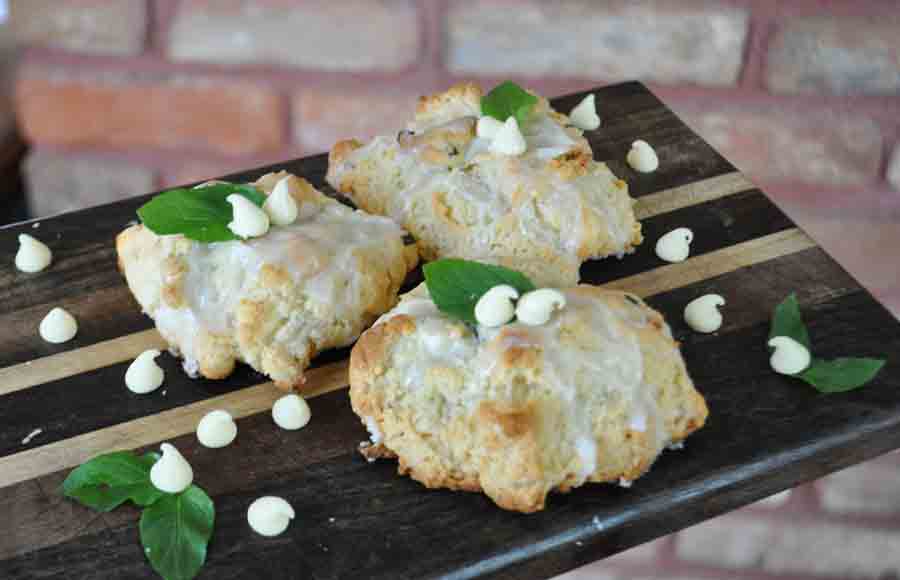 White Chocolate Mint Scones by Cheryl Wilson | www.friendshipbreadkitchen.com