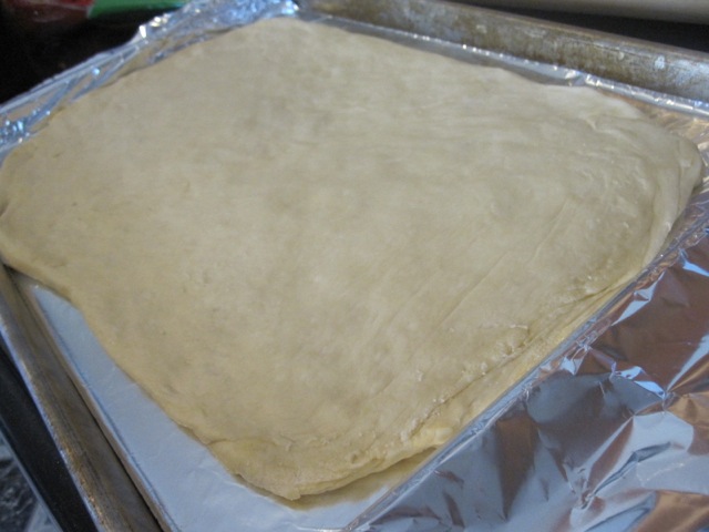 Amish Friendship Bread Pizza Dough by Jennifer Werth | friendshipbreadkitchen.com