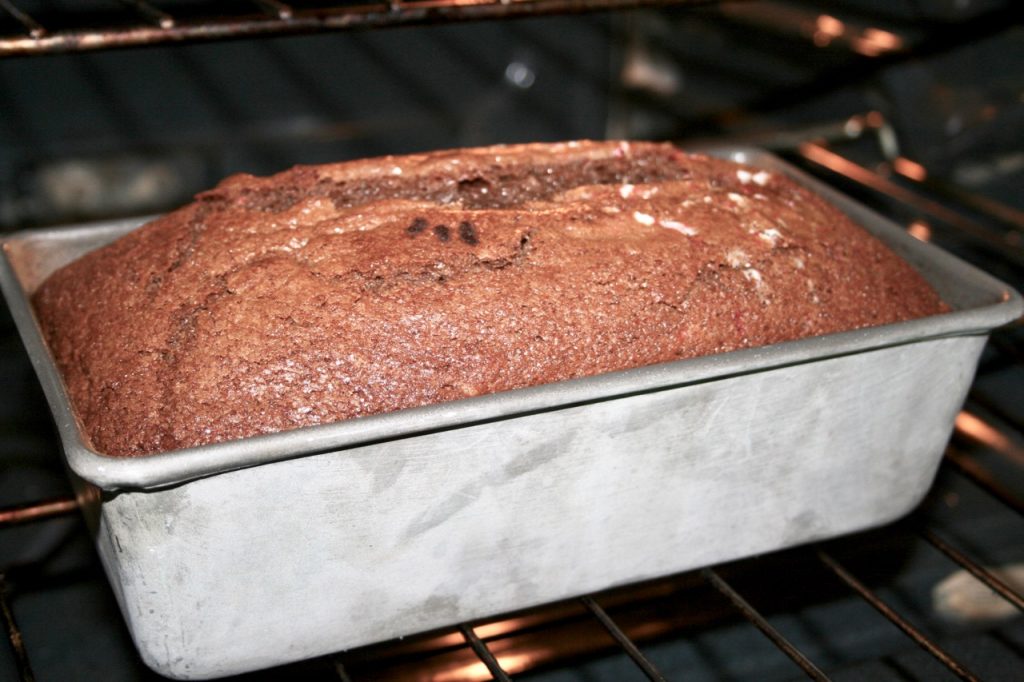 Chocolate Candy Cane Amish Friendship Bread | friendshipbreadkitchen.com