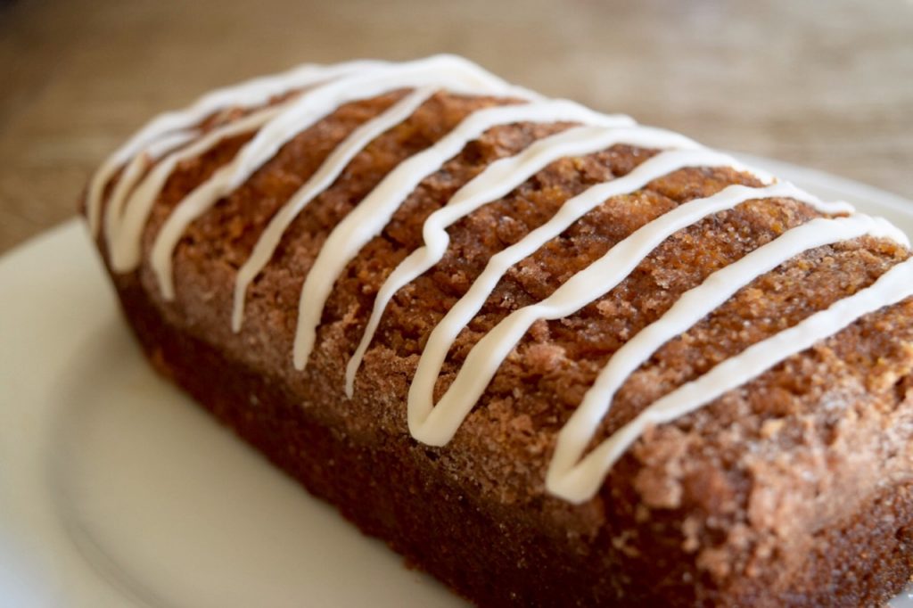 fall Pumpkin Spice Amish Friendship Bread ♥ friendshipbreadkitchen.com