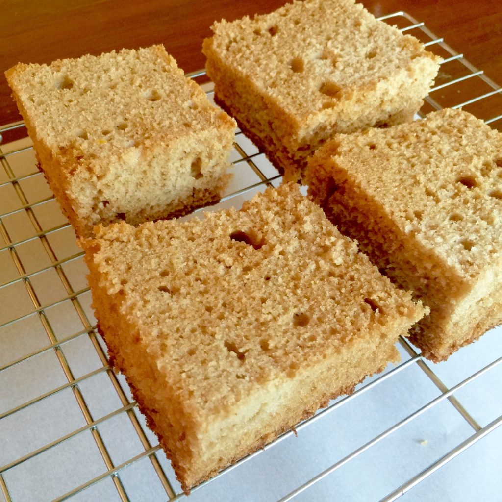 Earl Grey Amish Friendship Bread Tea Cake | friendshipbreadkitchen.com