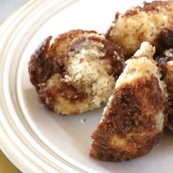 Amish Friendship Bread Monkey Bread on a plate | friendshipbreadkitchen.com