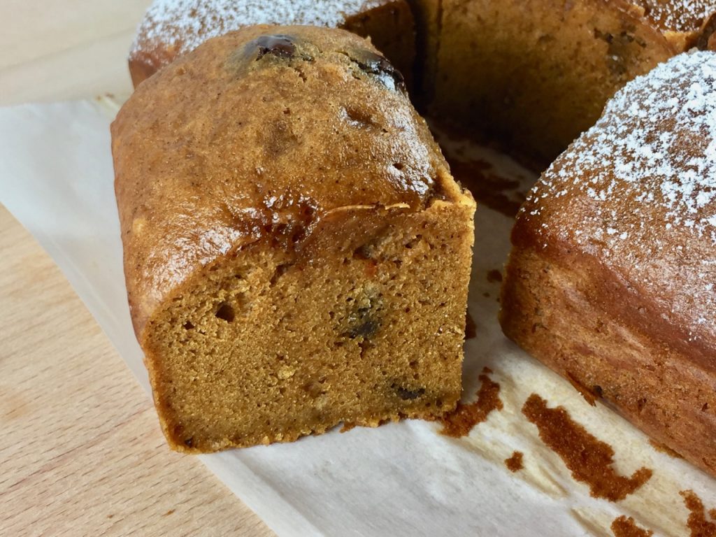 Pumpkin Chocolate Chip Amish Friendship Bread | friendshipbreadkitchen.com