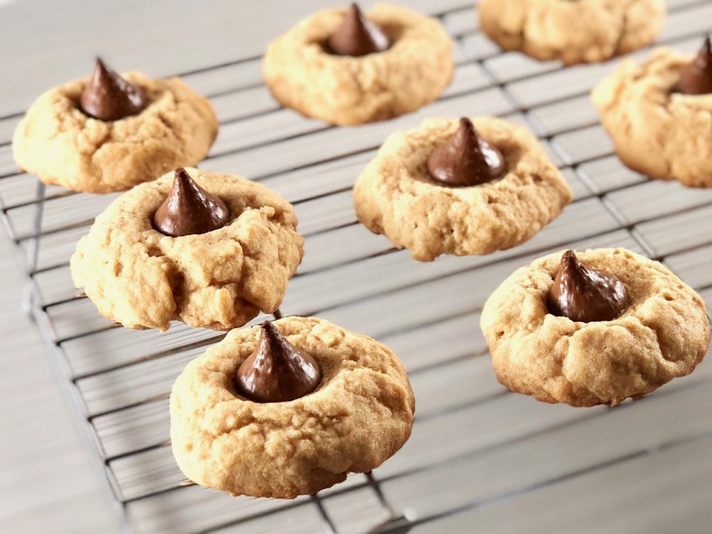 Amish Friendship Bread Peanut Butter Cookies | friendshipbreadkitchen.com