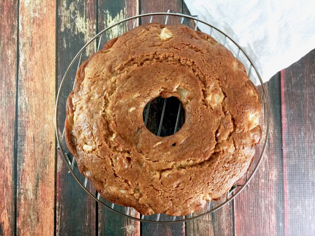 Apple Apricot Amish Friendship Bread Bundt Cake | friendshipbreadkitchen.com