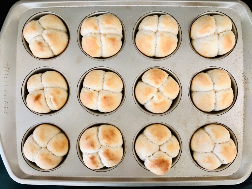 Amish Friendship Bread Cloverleaf Dinner Rolls