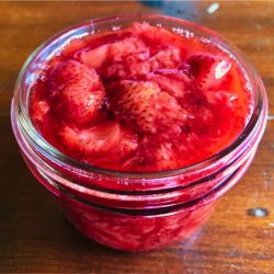 Easy Strawberry Sauce